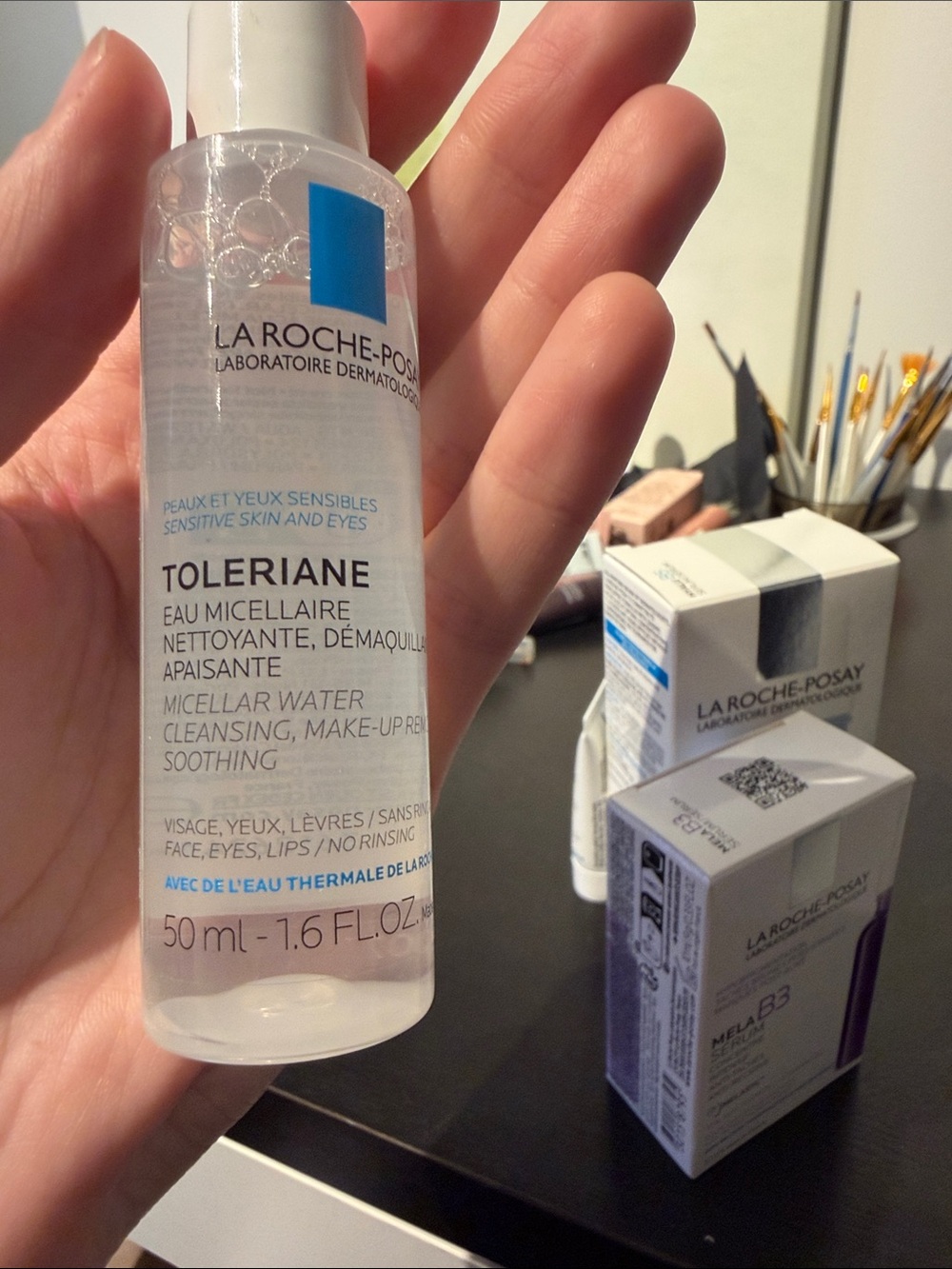 La Roche-Posay Kit - Picture 2 of 8